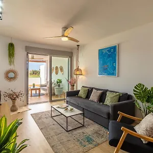 https://serena-playa-granada.es-andalucia.com